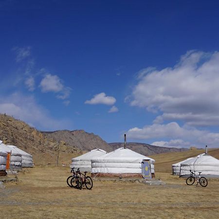 My Mongolia Eco Ger Camp Hotel Nalajh Kültér fotó