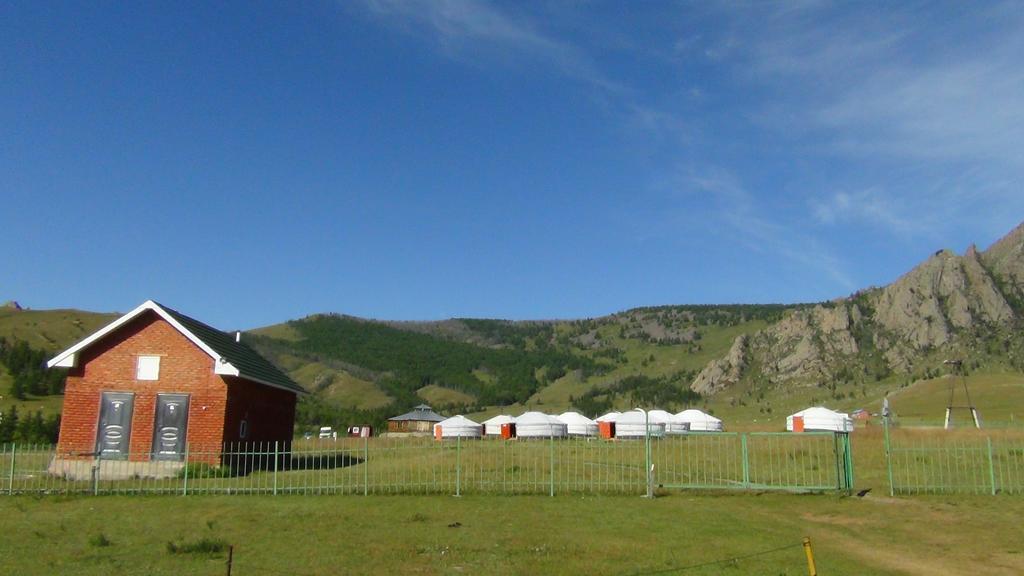 My Mongolia Eco Ger Camp Hotel Nalajh Kültér fotó